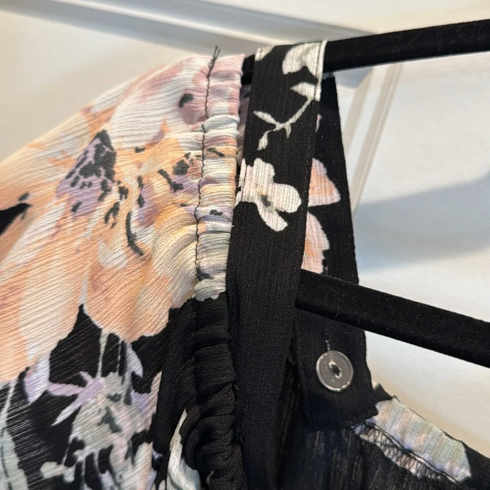 Floral Black Dress‎